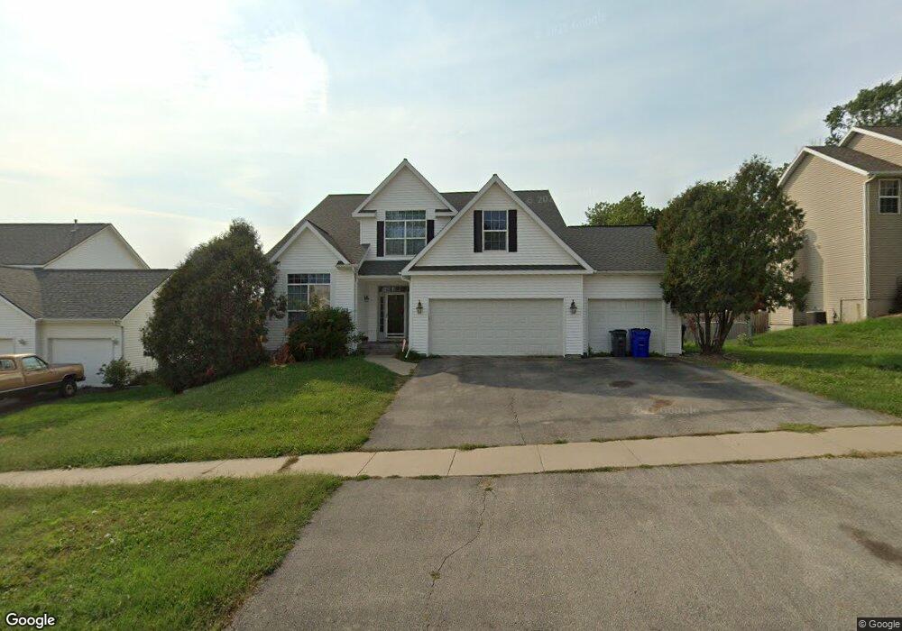 1818 23rd St NW, Cedar Rapids, IA 52405 - photo 1