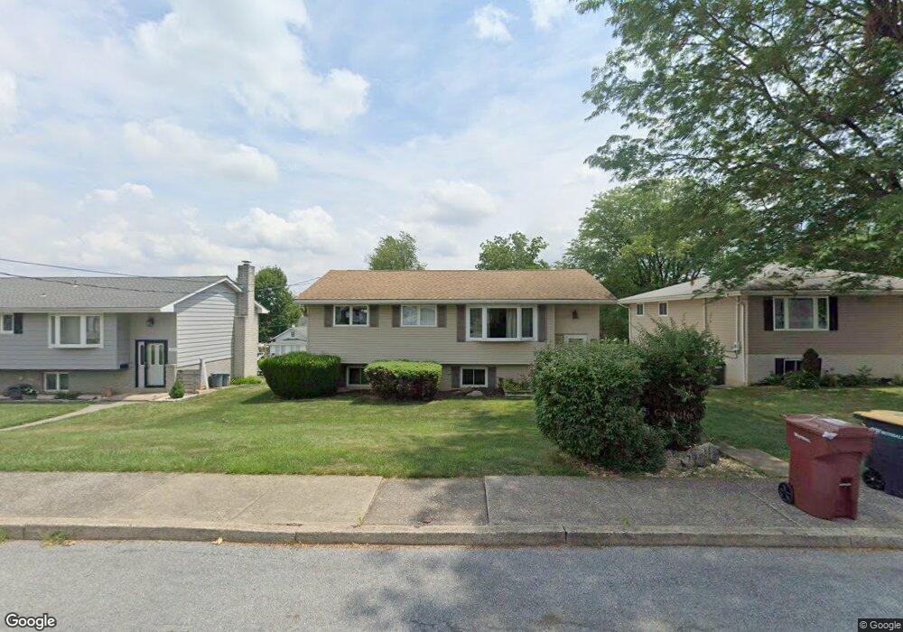 2121 Columbia Ave, Whitehall, PA 18052 - photo 1