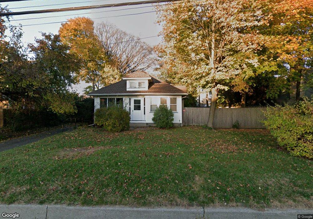 273 W Midland Ave, Paramus, NJ 07652 - photo 1