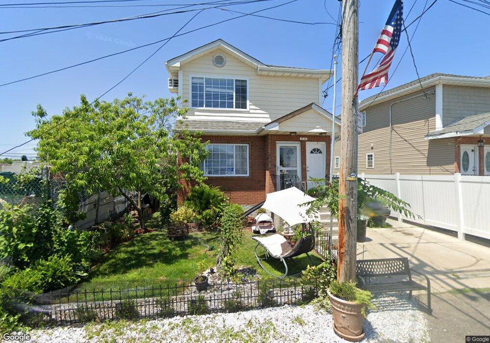 1823 Channel Rd, Broad Channel, NY 11693 - photo 1