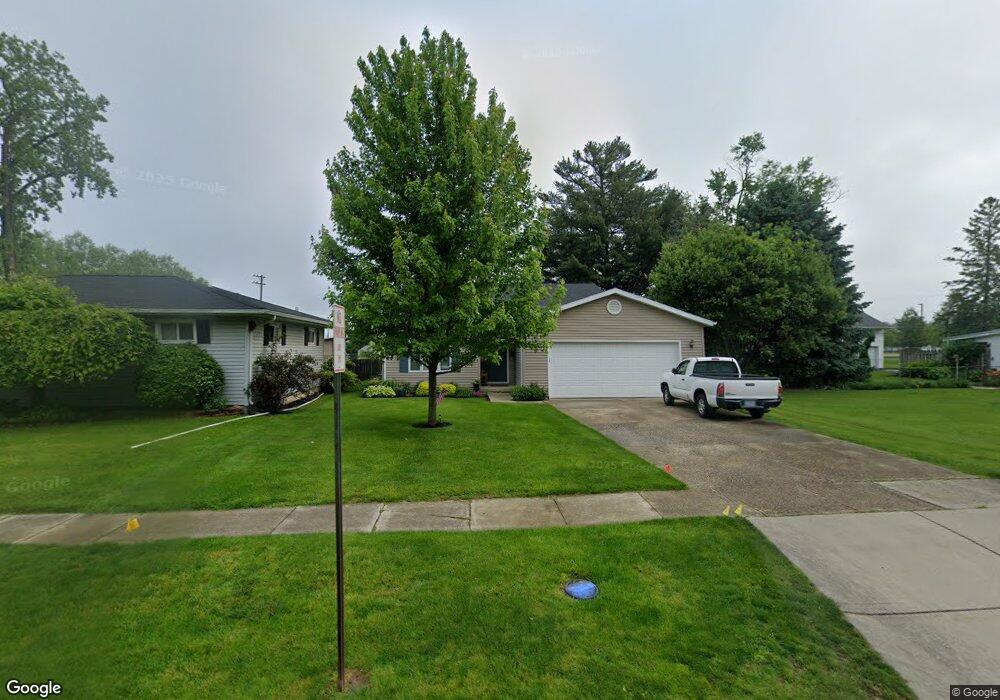 848 Howard St, Findlay, OH 45840 - photo 1