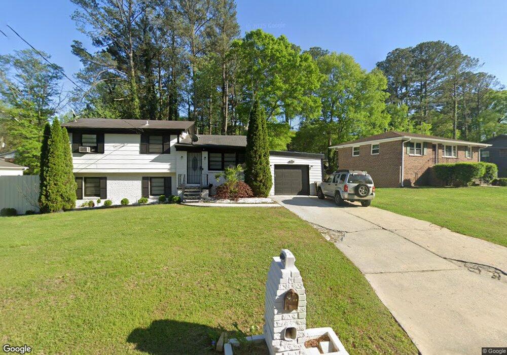 2834 Spruce Point Rd, Atlanta, GA 30349 - photo 1