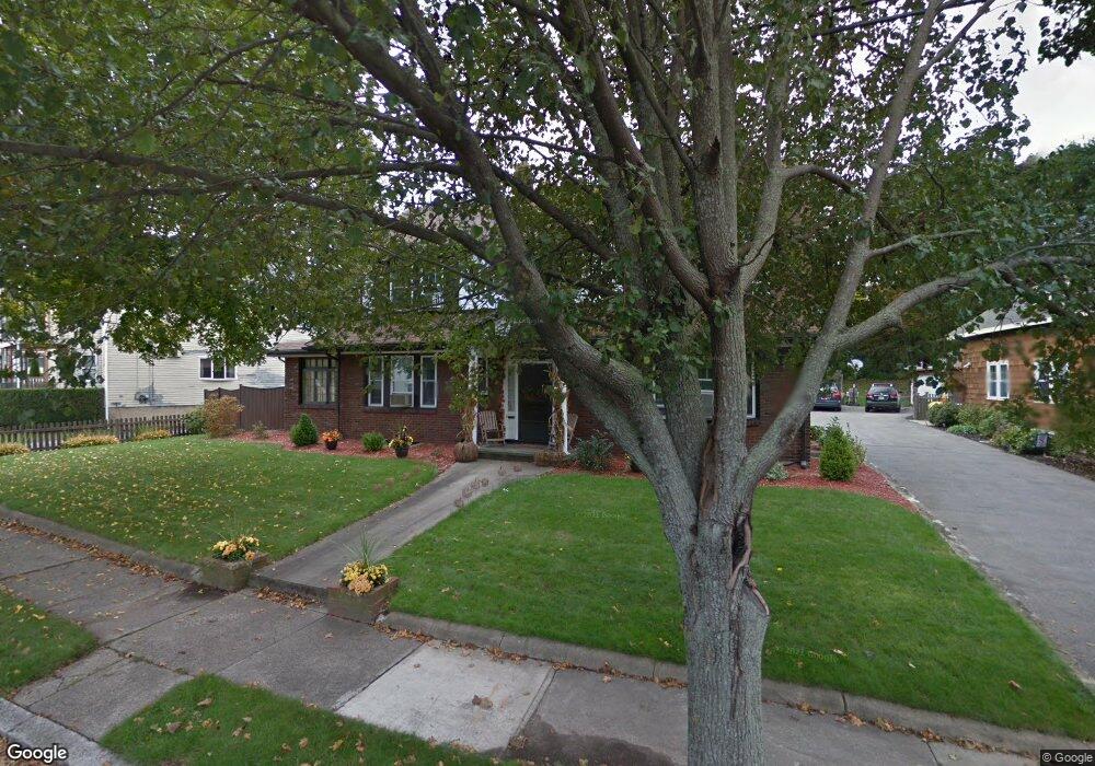 1 Moffatt Rd, Salem, MA 01970 - photo 1