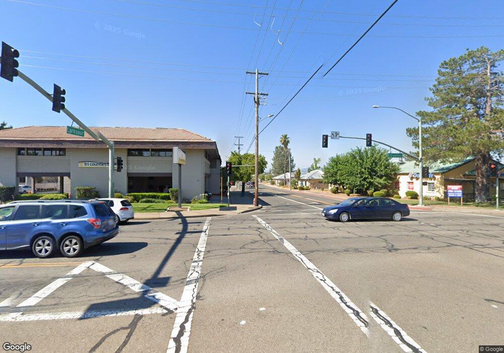 890 E Cypress Ave, Redding, CA 96002 - photo 1