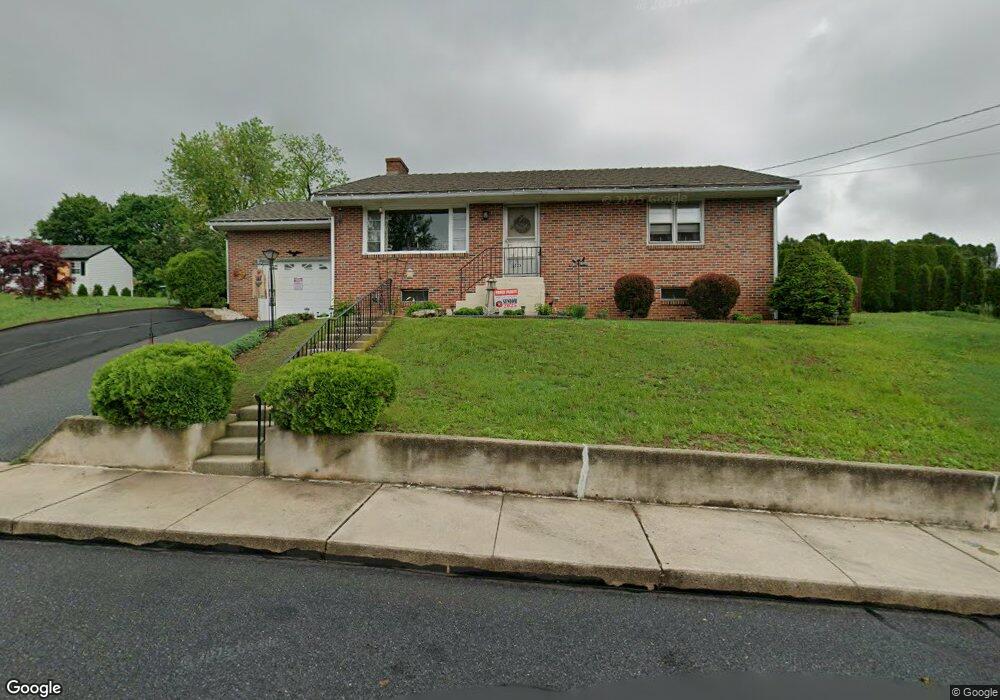 223 3rd St, Shoemakersville, PA 19555 - photo 1