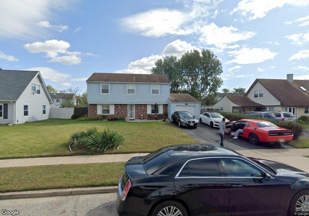 22 Princeton Ln, Willingboro, NJ 08046 - photo 1