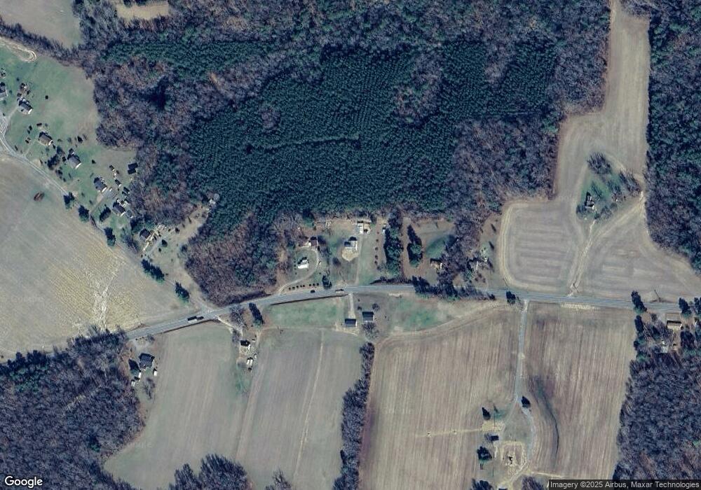 3939 Howerton Rd, Dunnsville, VA 22454 - photo 1