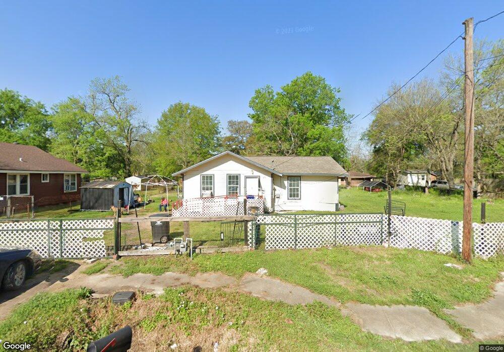 8711 Shady Dr, Houston, TX 77016 - photo 1