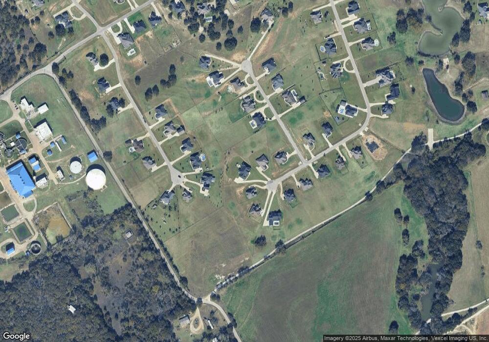 609 Lydia Ct, Granbury, TX 76049 - photo 1