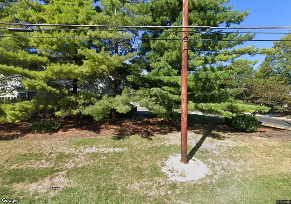 2115 Sprucefield Rd, Columbus, OH 43229 - photo 1