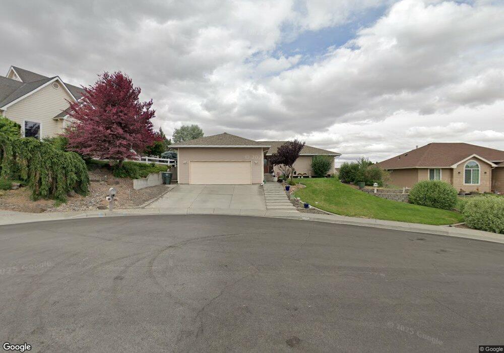 1930 SW Runnion Ln, Pendleton, OR 97801 - photo 1