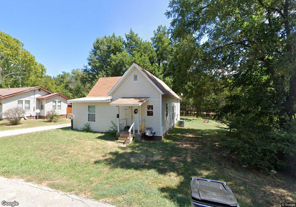 1123 N Oklahoma Ave, Shawnee, OK 74801 - photo 1