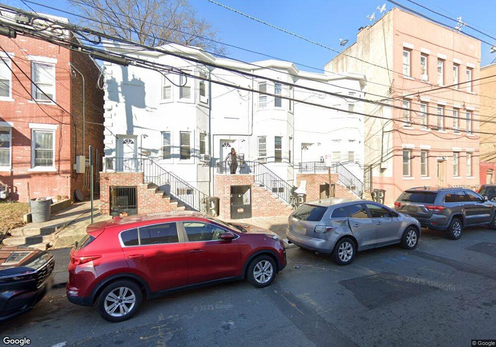 9 S Spring St, Elizabeth, NJ 07201 - photo 1