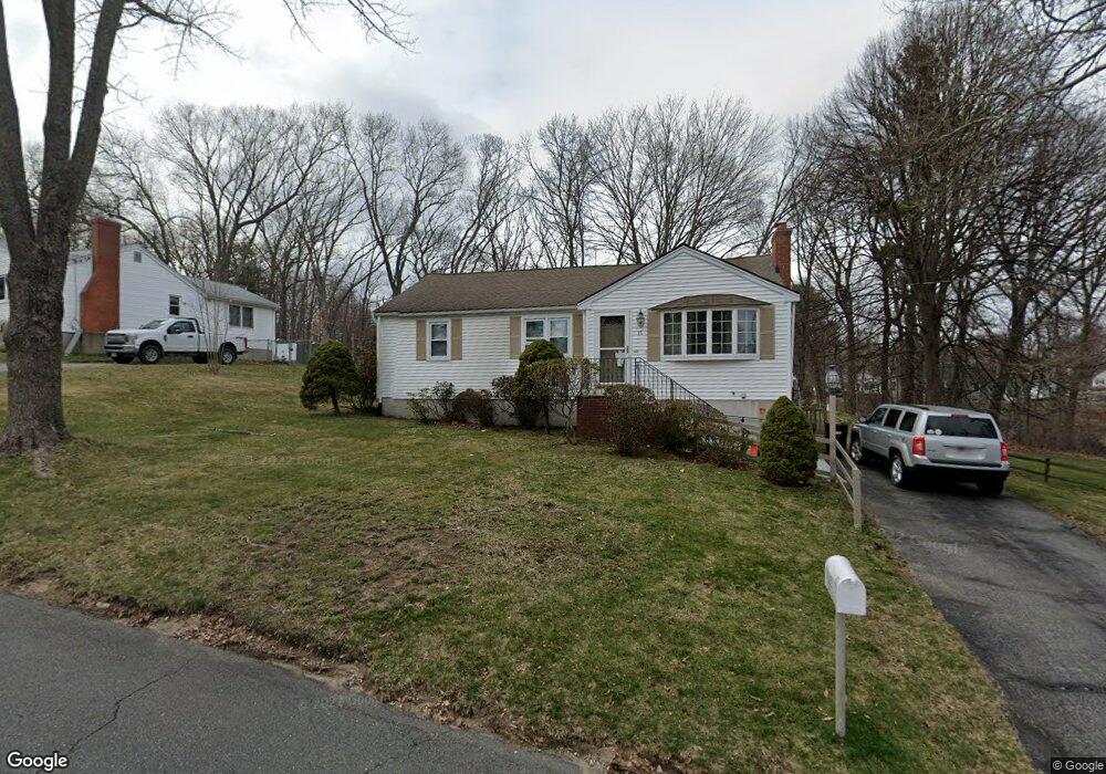 35 Carroll Rd, Woburn, MA 01801 - photo 1