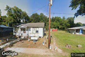 108 3rd St, Sicily Island, LA 71368