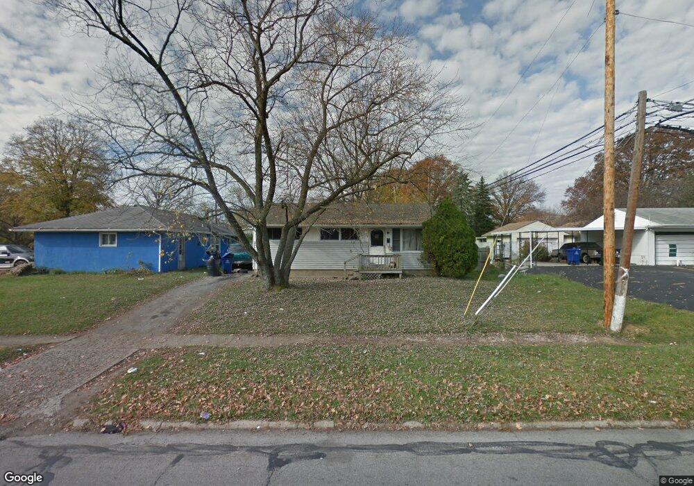 1113 Beechwood Rd, Columbus, OH 43227 - photo 1