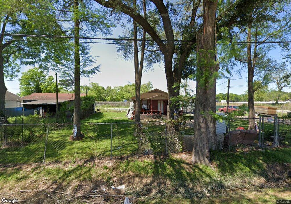 4917 Hartwick Rd, Houston, TX 77093 - photo 1