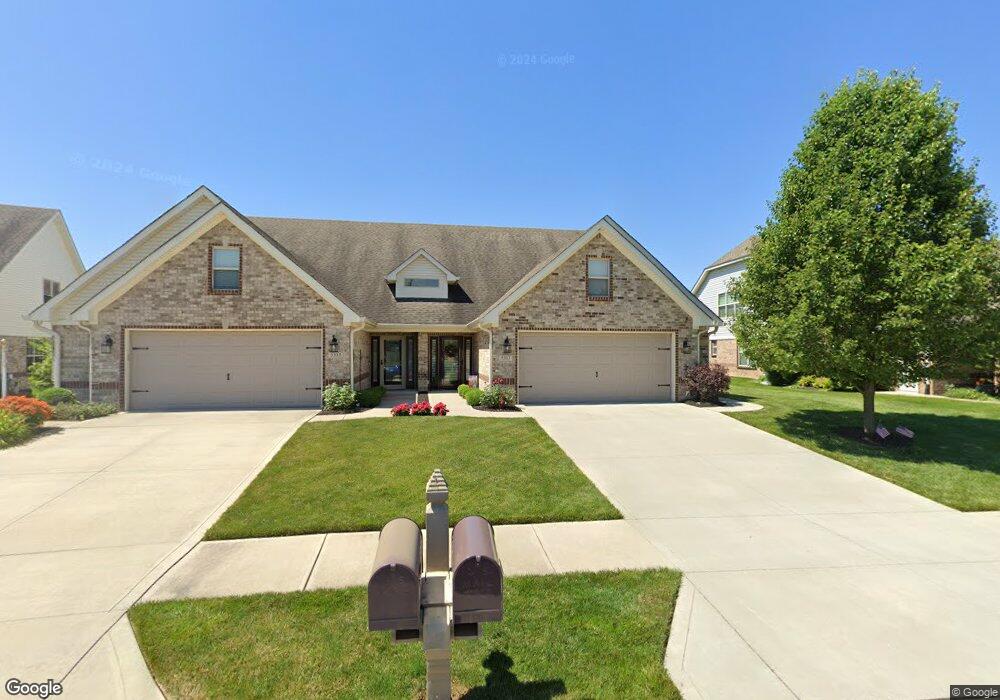5333 Buckingham Ln, Plainfield, IN 46168 - photo 1