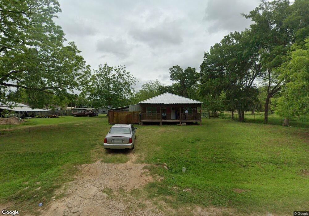 533 5th St, Brazoria, TX 77422 - photo 1