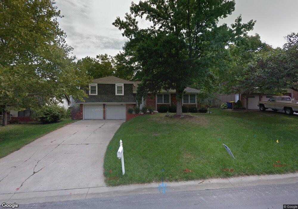 8101 Noland Rd, Lenexa, KS 66215 - photo 1