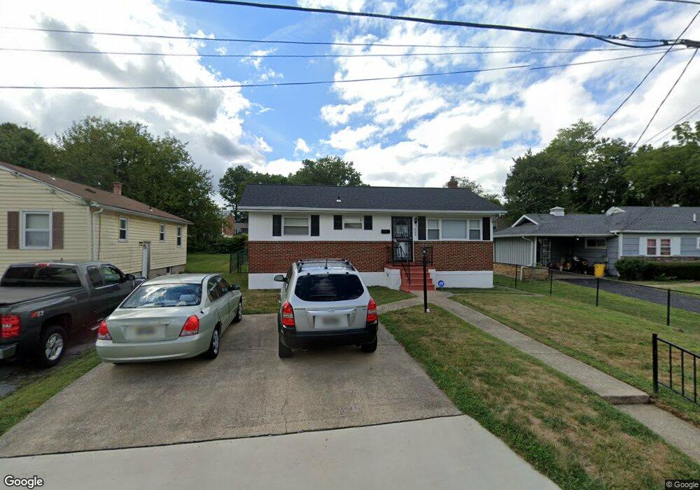 462 Kent Ave, Catonsville, MD 21228 - photo 1