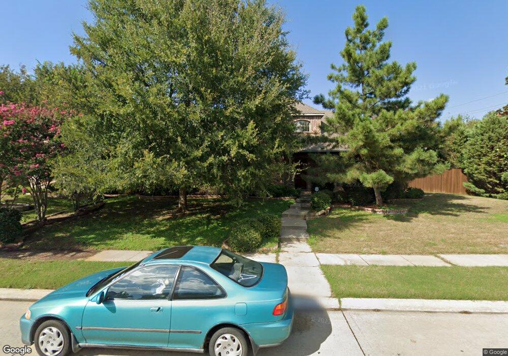 5829 Sweetbriar Dr, Richardson, TX 75082 - photo 1