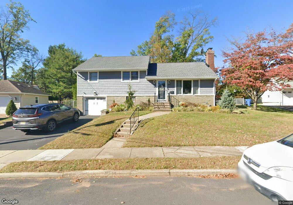 15 Dorian Rd, Metuchen, NJ 08840 - photo 1