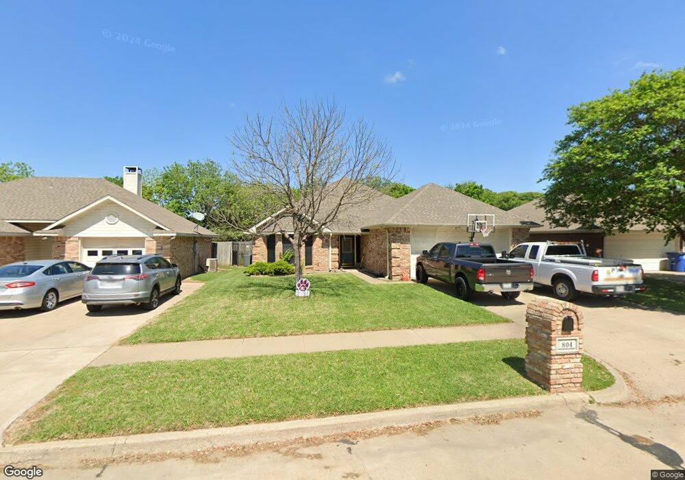 804 Oak Dr, Ennis, TX 75119 - photo 1