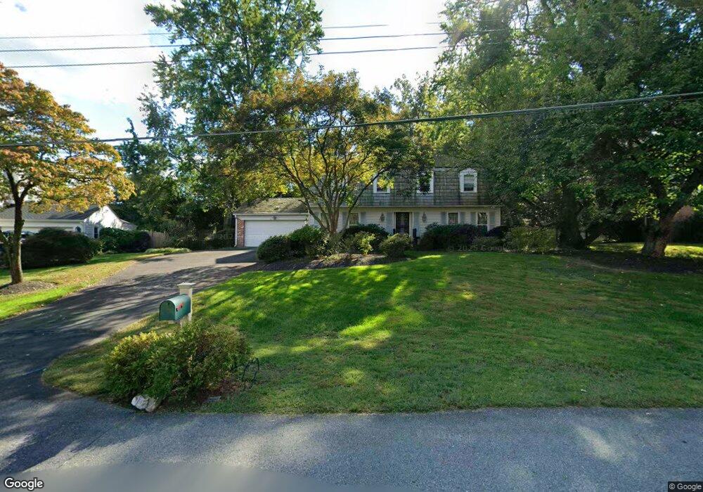 7606 Shadywood Rd, Bethesda, MD 20817 - photo 1