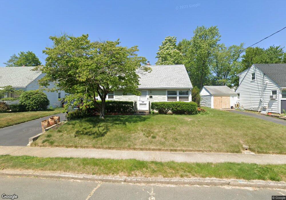 8 Weston Rd, Ewing, NJ 08618 - photo 1