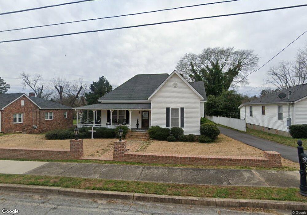 210 Edwards St, Elberton, GA 30635 - photo 1