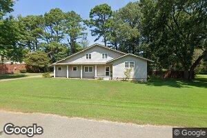 465 Sunnyslope Dr, Humboldt, TN 38343