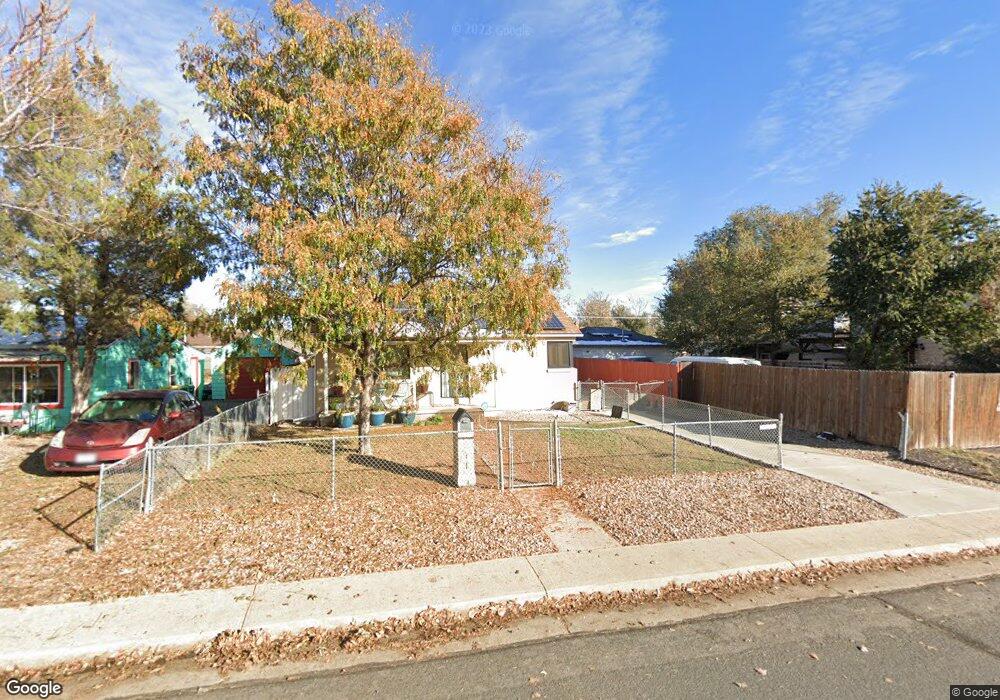 2024 Geneva St, Aurora, CO 80010 - photo 1