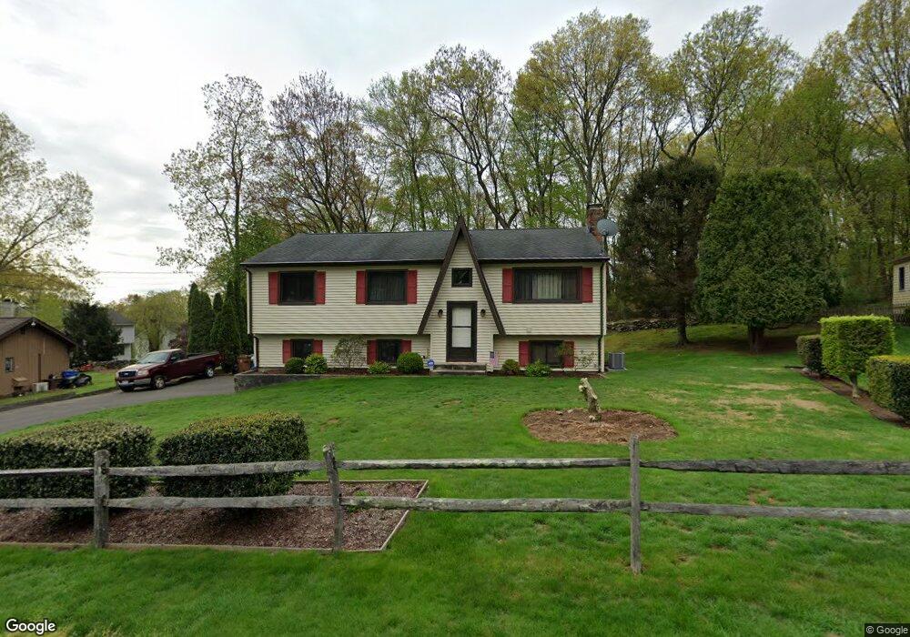 8 Joseph Ct, Shelton, CT 06484 - photo 1