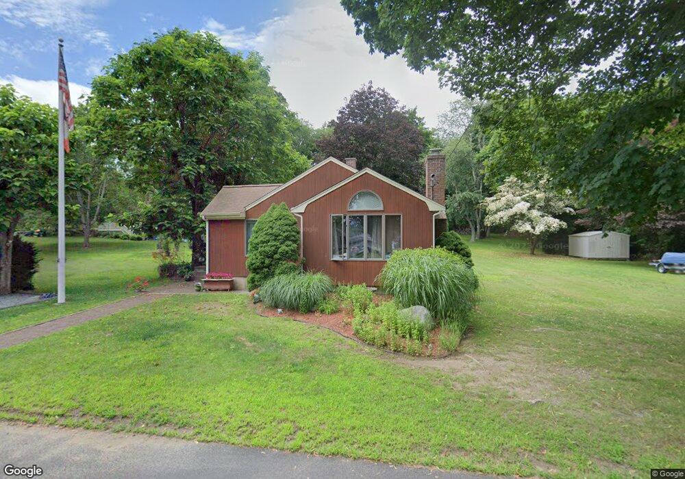 15 Wilcox St, Bristol, RI 02809 - photo 1