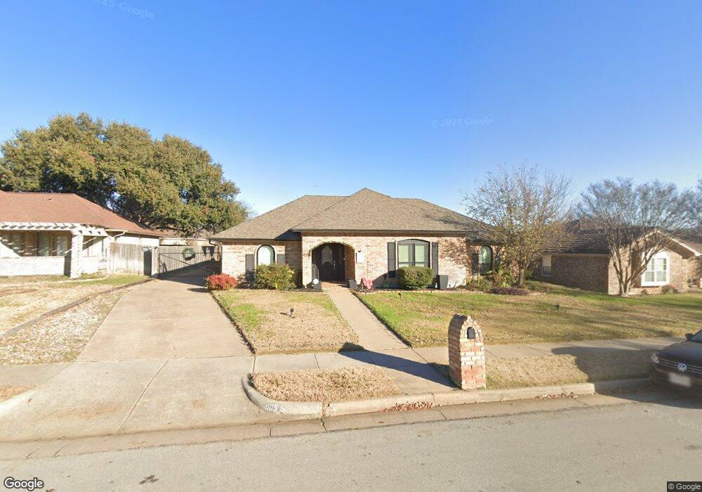 805 Saddlebrook Dr S, Bedford, TX 76021 - photo 1