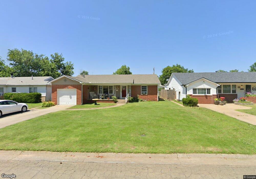 1106 E 6th St, Cushing, OK 74023 - photo 1