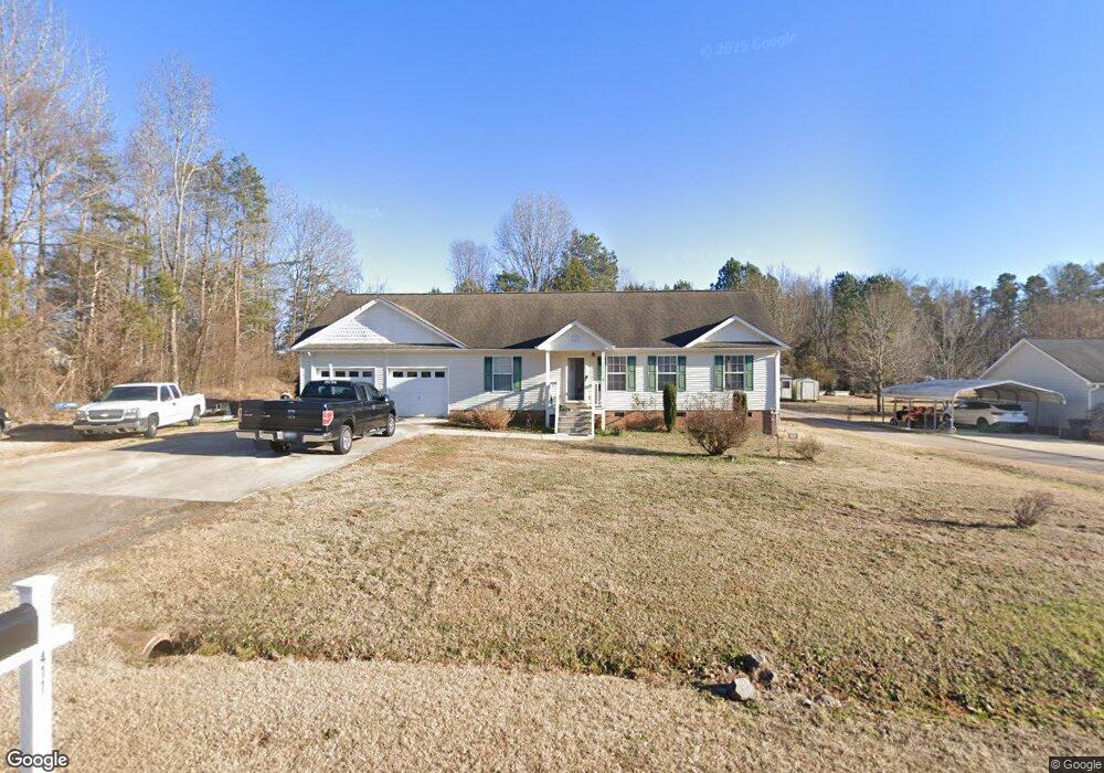 411 Westmoreland Dr, Clover, SC 29710 - photo 1