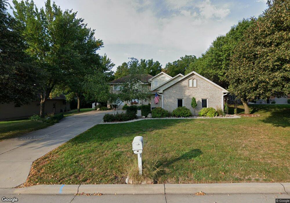 62 Jonathan Dr, New Ulm, MN 56073 - photo 1