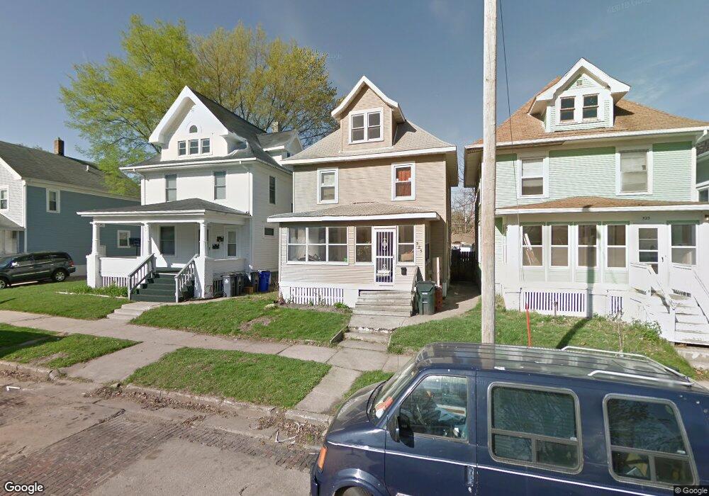 525 14th St SE, Cedar Rapids, IA 52403 - photo 1