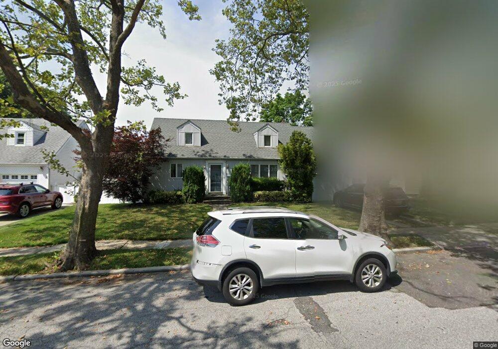 343 Paul Place, West Hempstead, NY 11552 - photo 1