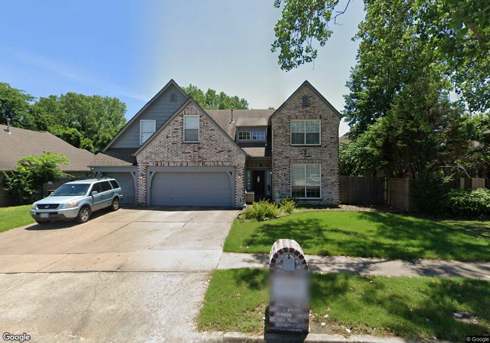 4705 W Elgin St, Broken Arrow, OK 74012 - photo 1