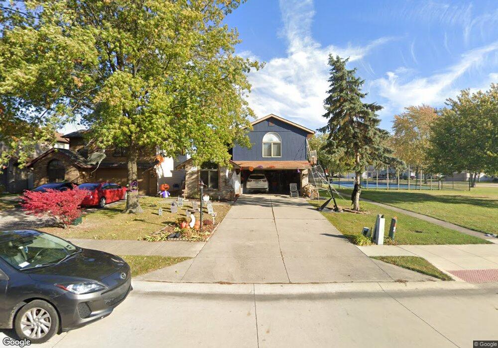 4502 W Shenandoah Cir, Fort Wayne, IN 46835 - photo 1