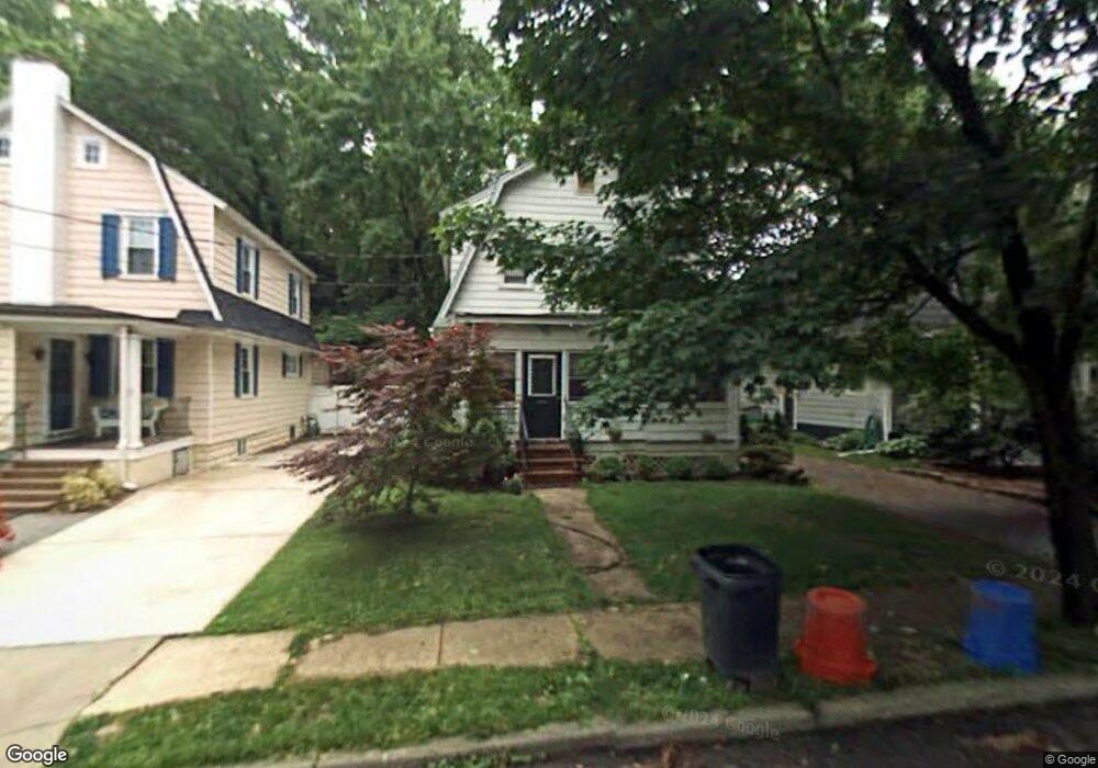 39 Evergreen Ln, Haddonfield, NJ 08033 - photo 1