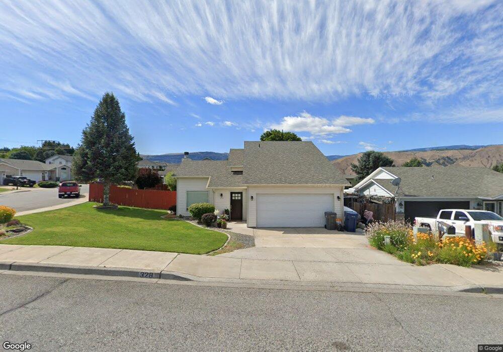 328 S Mary Ln, East Wenatchee, WA 98802 - photo 1