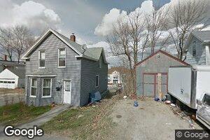 60 7th St, Auburn, ME 04210