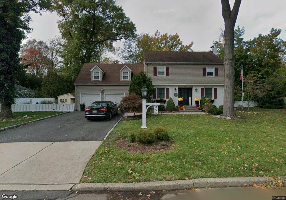 395 Chapin Ct, Oradell, NJ 07649 - photo 1