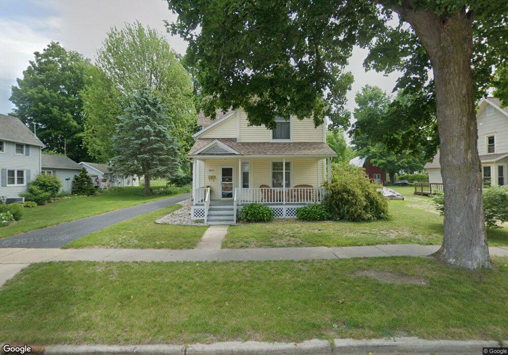 217 W Maple St, Wayland, MI 49348 - photo 1