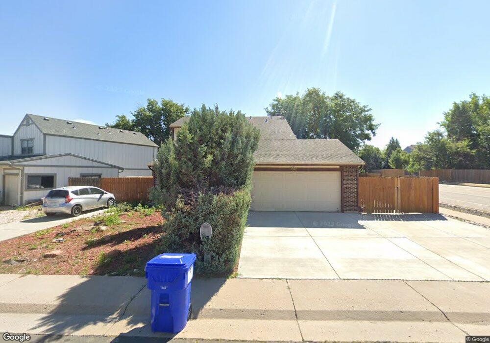 892 S Rifle Way, Aurora, CO 80017 - photo 1