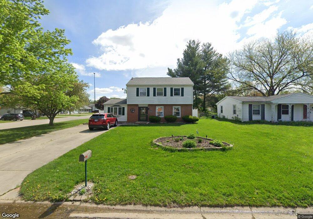 1290 Richland Ave, Lincoln, IL 62656 - photo 1